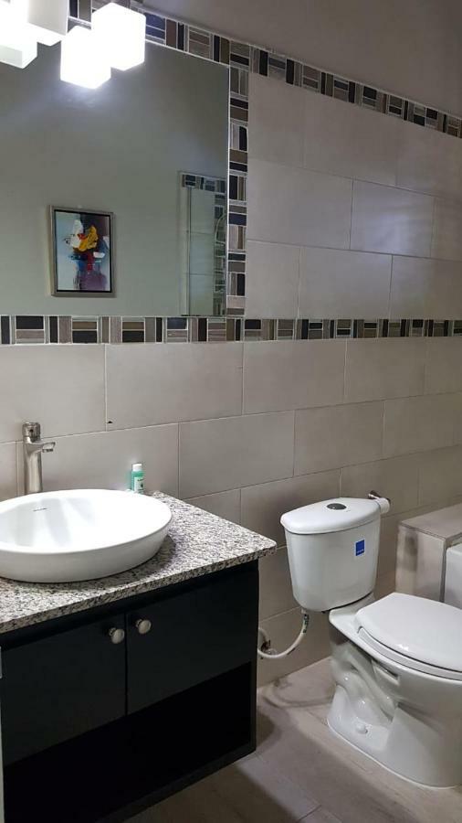 Christar Villas Hotel Кингстон Экстерьер фото